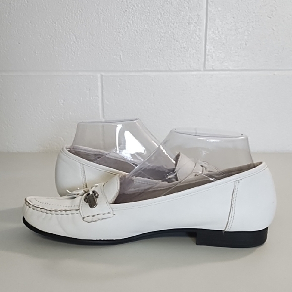 White Soft Leather Loafers with Tassels and Pewter Metal Ornament Rubber Soles - Picture 6 of 16